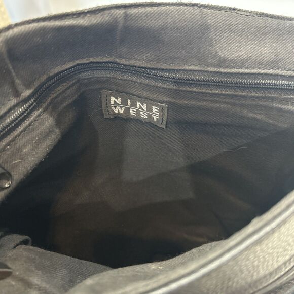 Vintage Nine West Black Leather Messenger Bag Flap Crossbody Purse - Picture 7 of 13